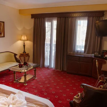 Pella 3* Giannitsa
