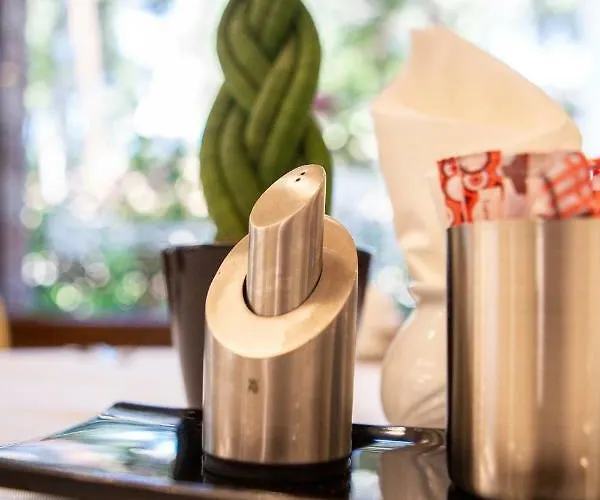 酒店 Pella 詹尼察